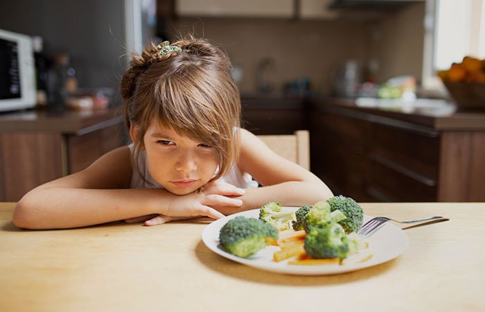 How to encourage your kids to eat?